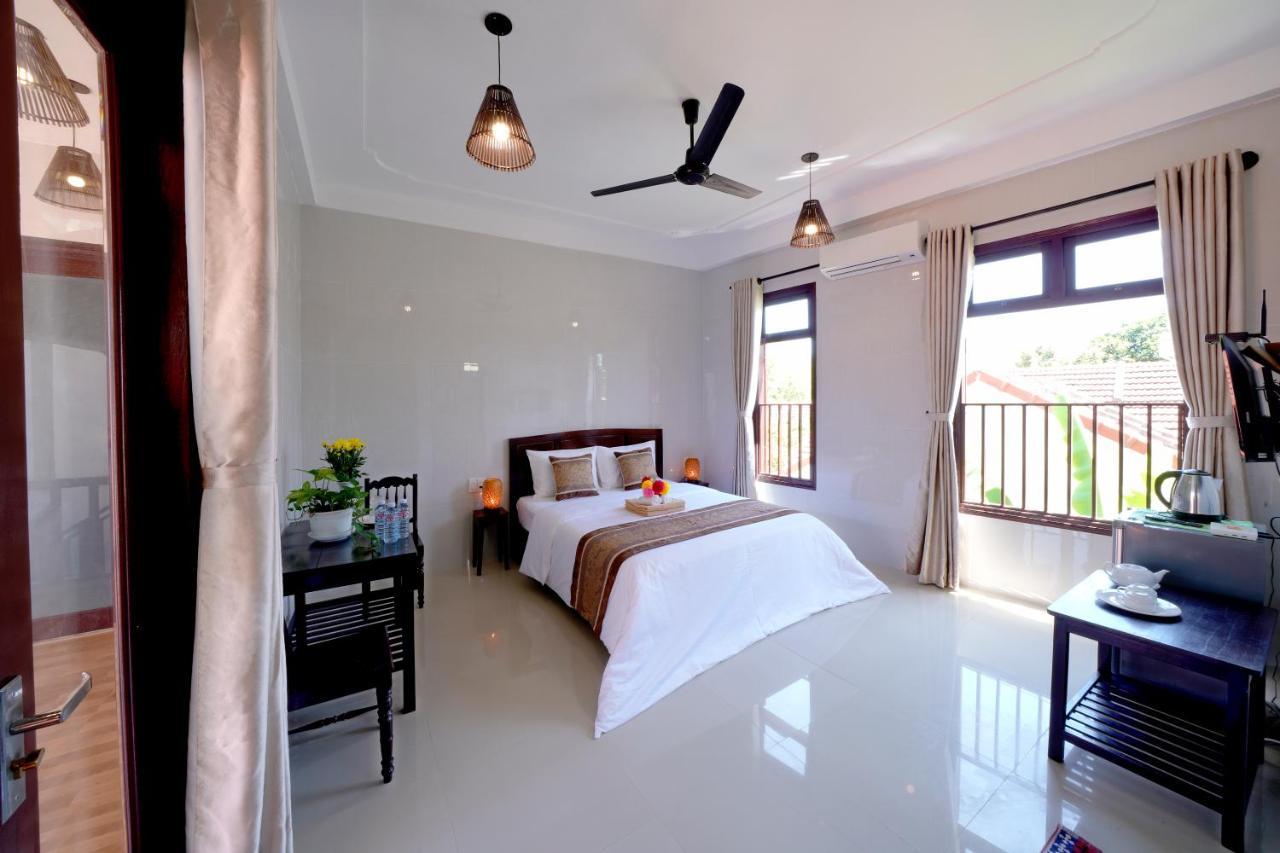 Pink Beach Homestay Хоян Екстер'єр фото