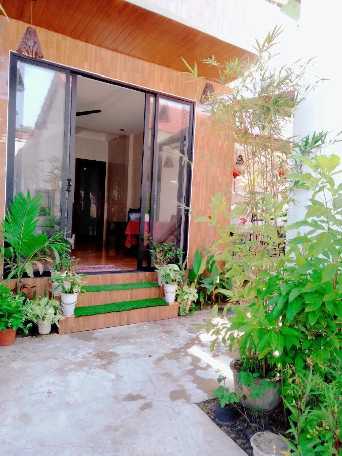 Pink Beach Homestay Хоян Екстер'єр фото