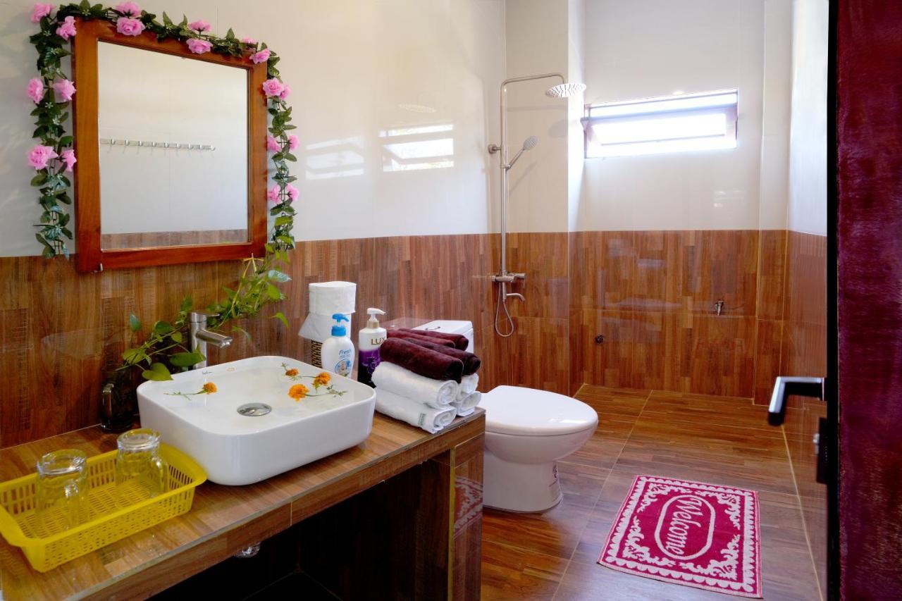 Pink Beach Homestay Хоян Екстер'єр фото