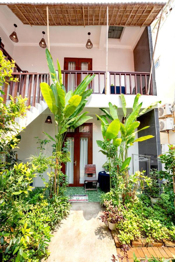 Pink Beach Homestay Хоян Екстер'єр фото